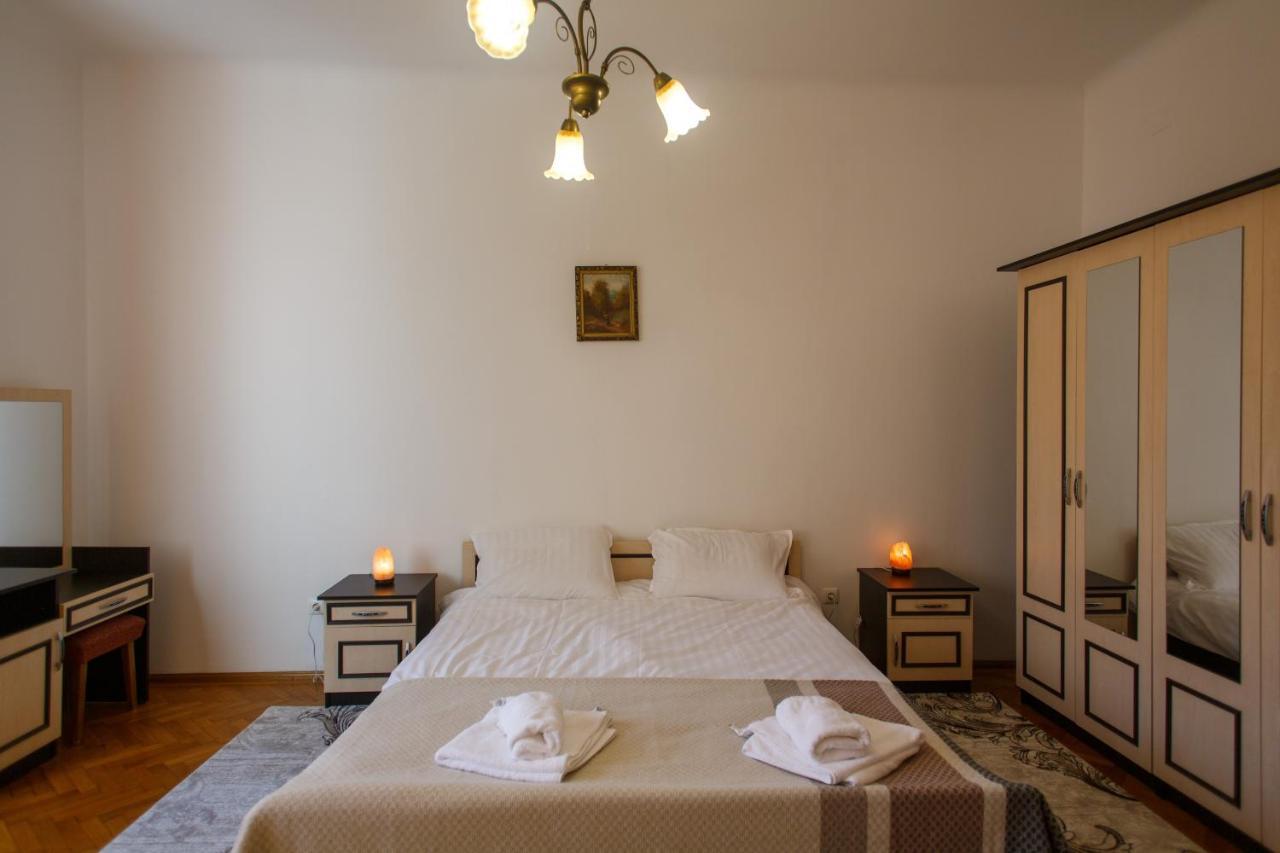 Barok Appart Braşov Exterior foto